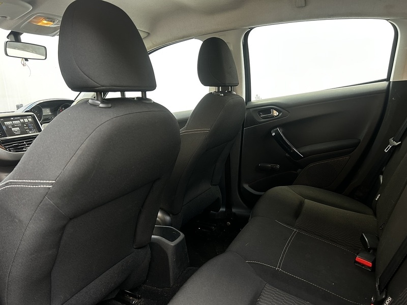 Used Peugeot 208 2016 for sale - 77558301: Photo 33