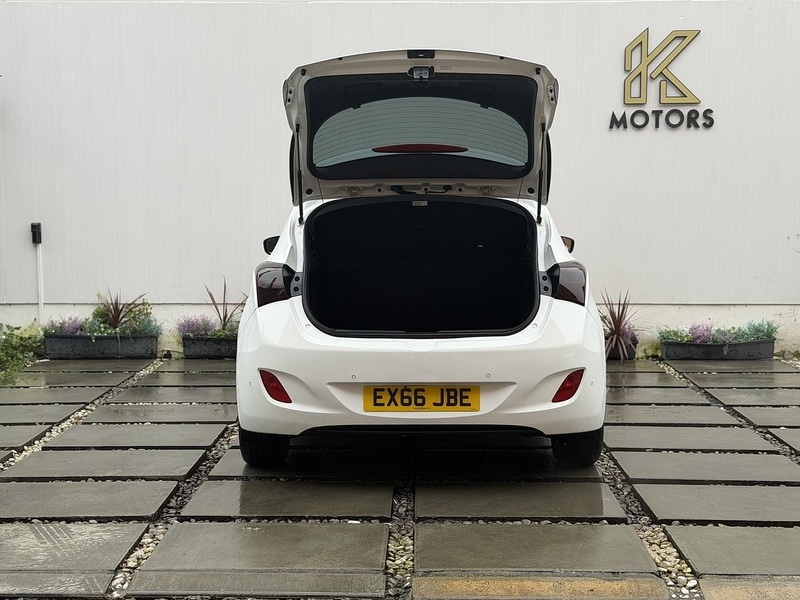 Used Hyundai i30 2016 for sale - 77803158: Photo 13