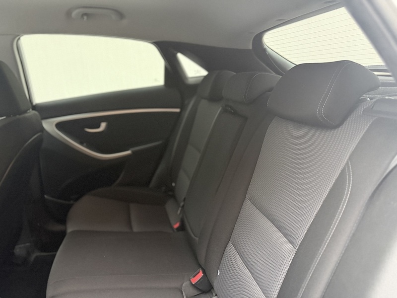 Used Hyundai i30 2016 for sale - 77803158: Photo 34