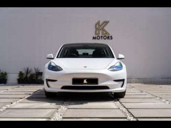 2022 (71) - Long Range AWD 4dr Auto