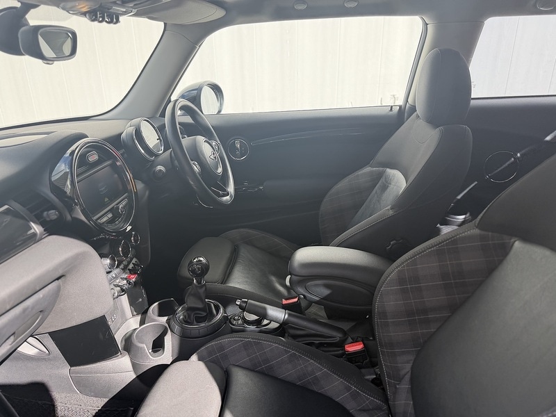 Used MINI Hatch 2016 for sale - 78016640: Photo 34