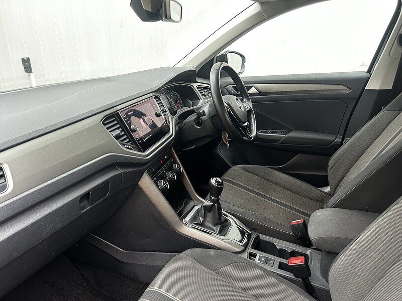 Used Volkswagen T-Roc for sale - 77508076: Photo 31