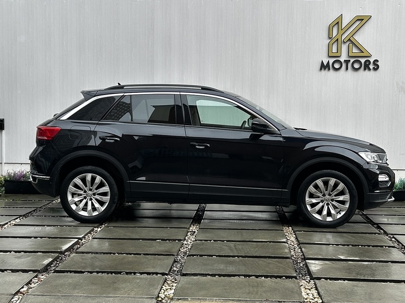 Used Volkswagen T-Roc for sale - 77508076: Photo 4