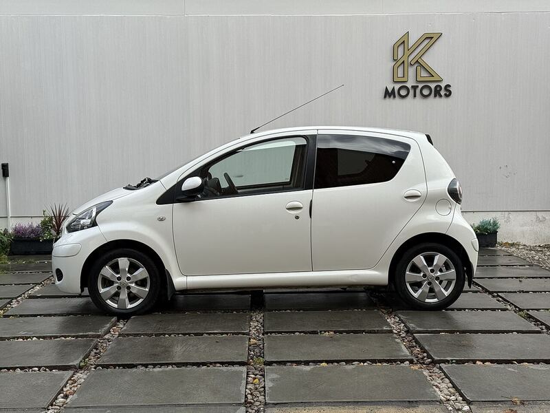 Used Toyota AYGO 2011 for sale - 76357030: Photo 17