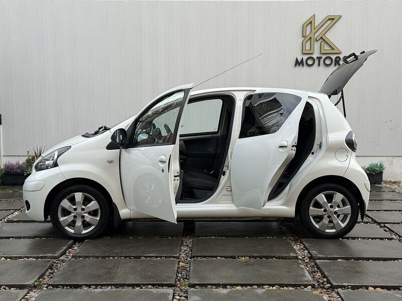 Used Toyota AYGO 2011 for sale - 76357030: Photo 18