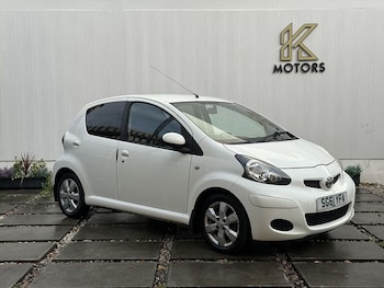 2011 - VVT-i Go 5-Door
