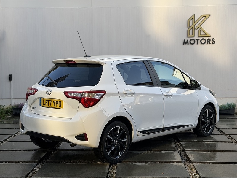 Used Toyota Yaris 2017 for sale - 77668065: Photo 11