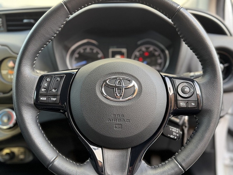 Used Toyota Yaris 2017 for sale - 77668065: Photo 28