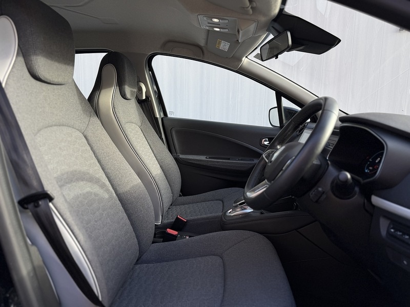 Used Renault Zoe 2021 for sale - 76716127: Photo 7