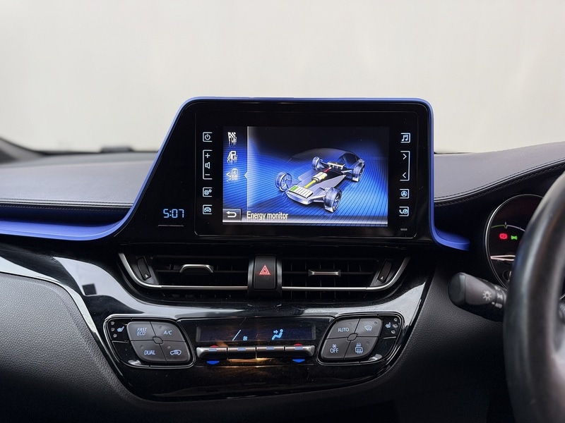 Used Toyota C-HR 2018 for sale - 76426342: Photo 30