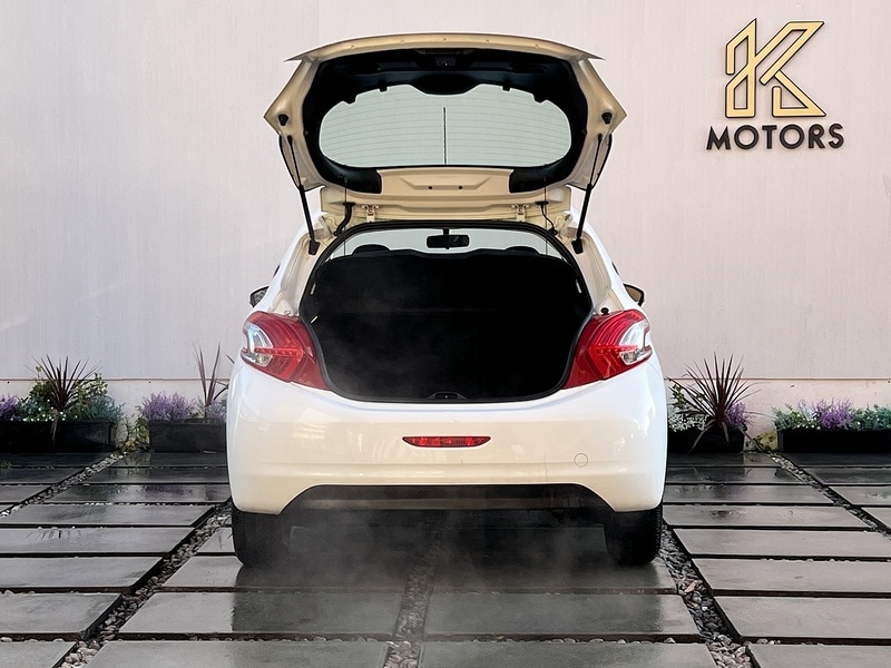 Used Peugeot 208 for sale - 77208485: Photo 9