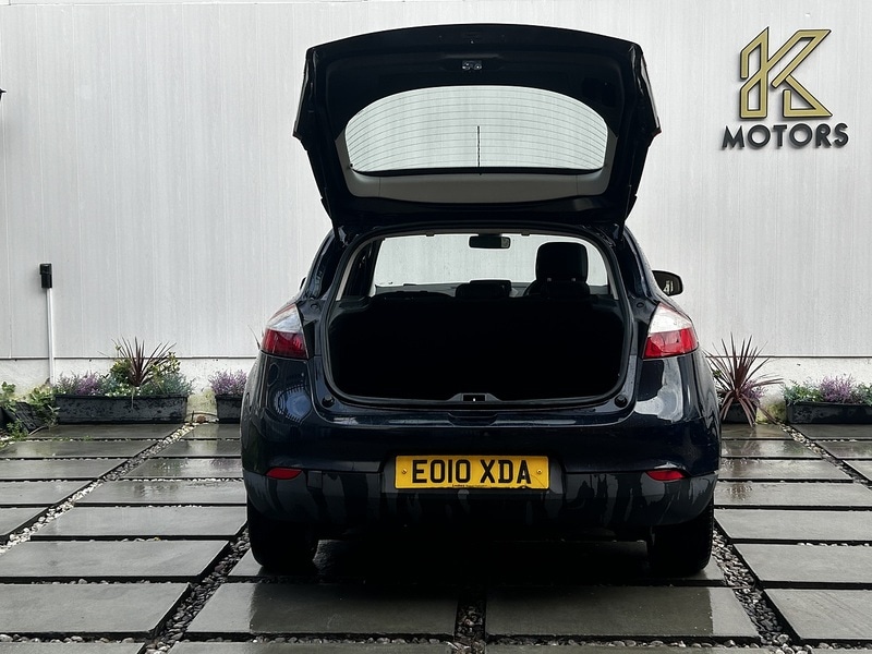 Used Renault Megane 2010 for sale - 77547866: Photo 12