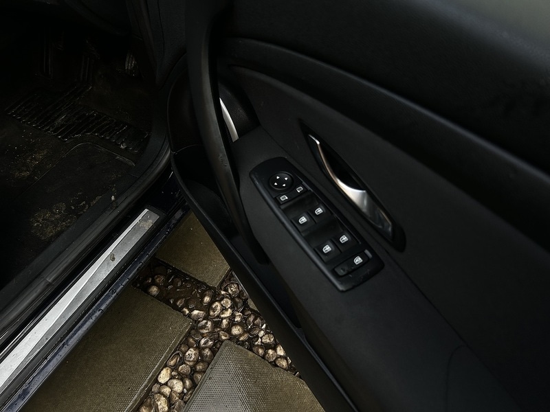 Used Renault Megane 2010 for sale - 77547866: Photo 15