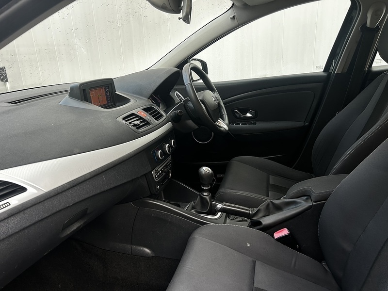 Used Renault Megane 2010 for sale - 77547866: Photo 27