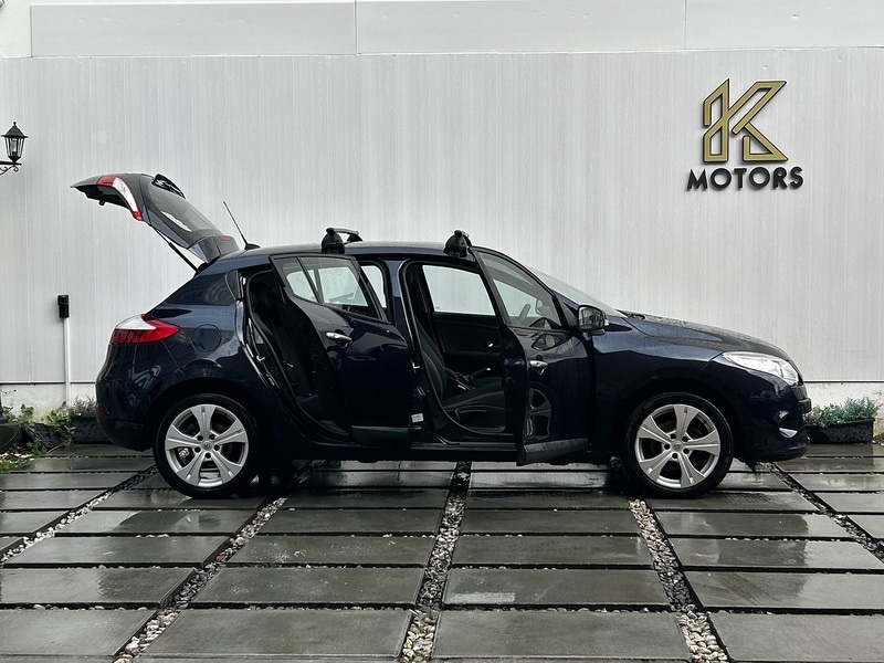 Used Renault Megane 2010 for sale - 77547866: Photo 5