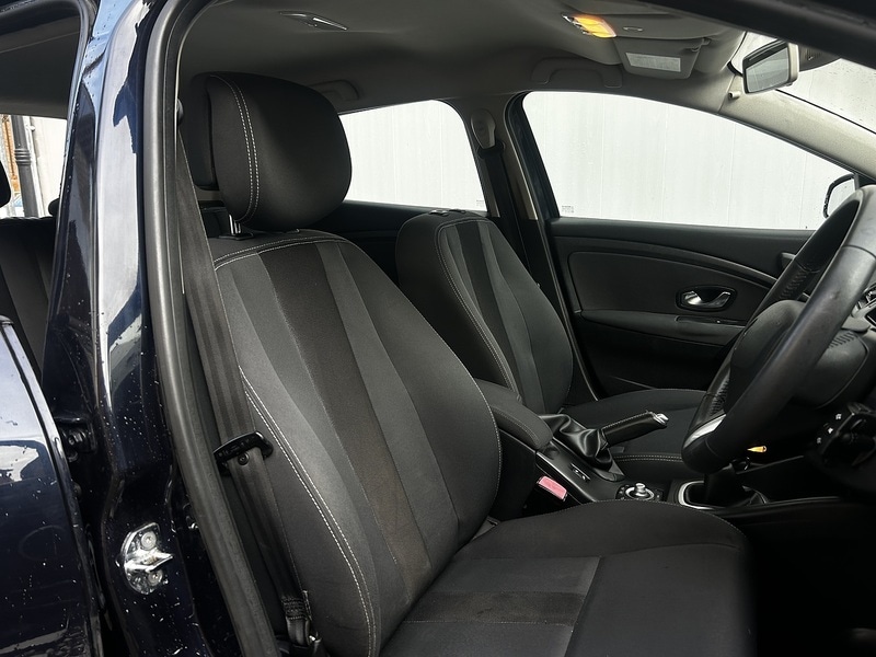 Used Renault Megane 2010 for sale - 77547866: Photo 7