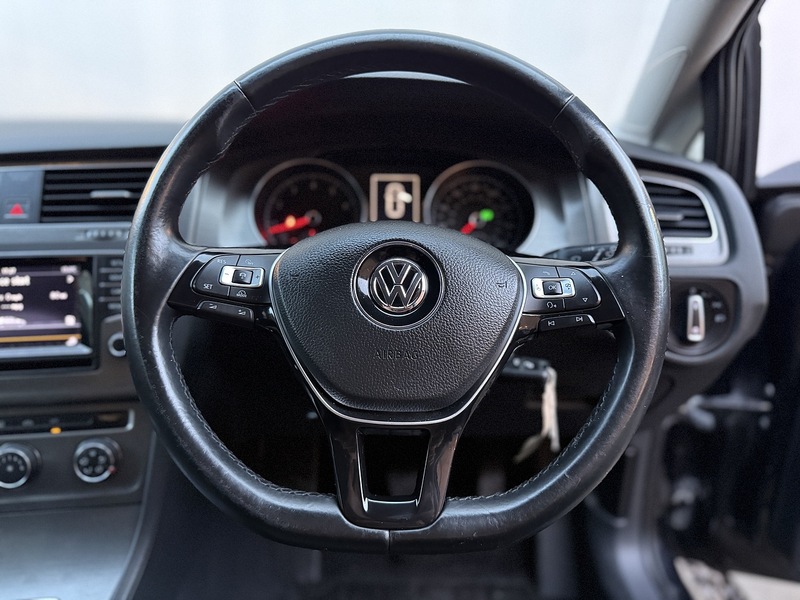 Used Volkswagen Golf 2013 for sale - 76716129: Photo 19