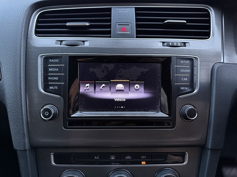 Used Volkswagen Golf 2013 for sale - 76716129: Photo 25