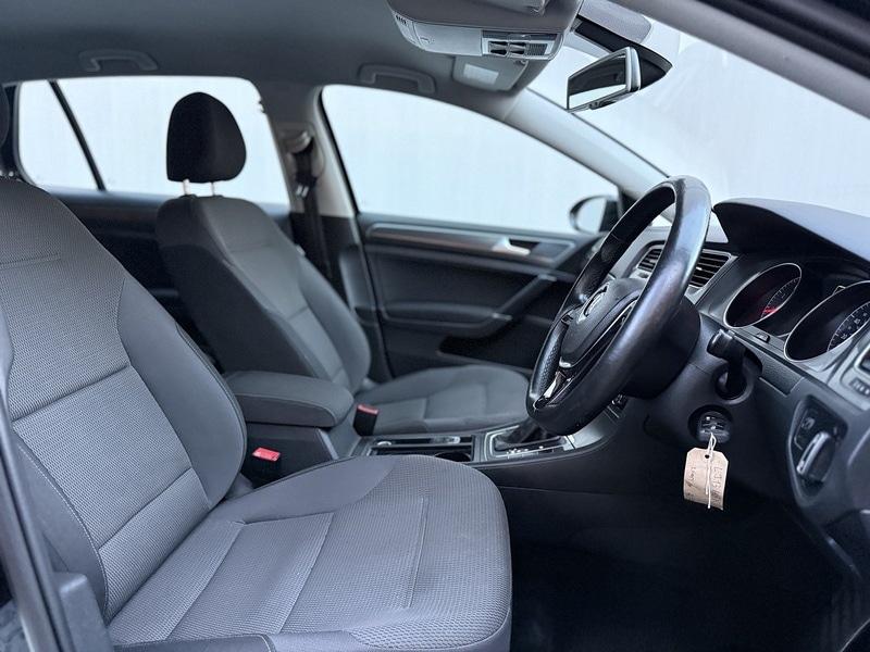 Used Volkswagen Golf 2013 for sale - 76716129: Photo 7