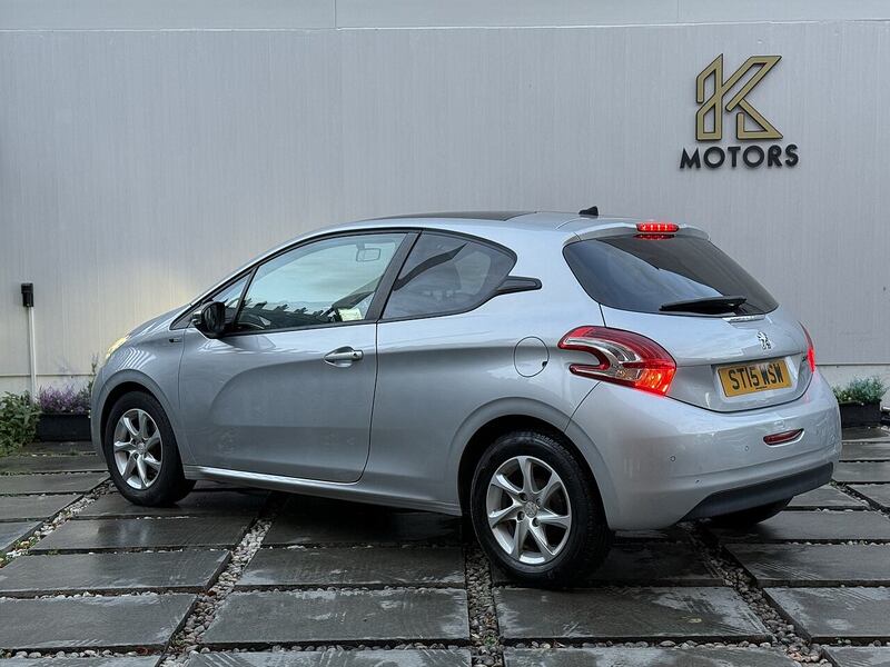 Used Peugeot 208 2015 for sale - 76396582: Photo 18