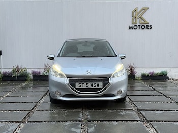 Used Peugeot 208 2015 for sale - 76396582: Photo