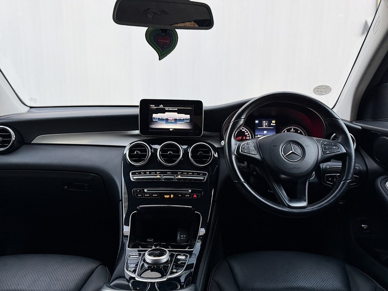 Used Mercedes-Benz GLC 2019 for sale - 76950817: Photo 11