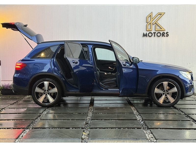 Used Mercedes-Benz GLC 2019 for sale - 76950817: Photo 31