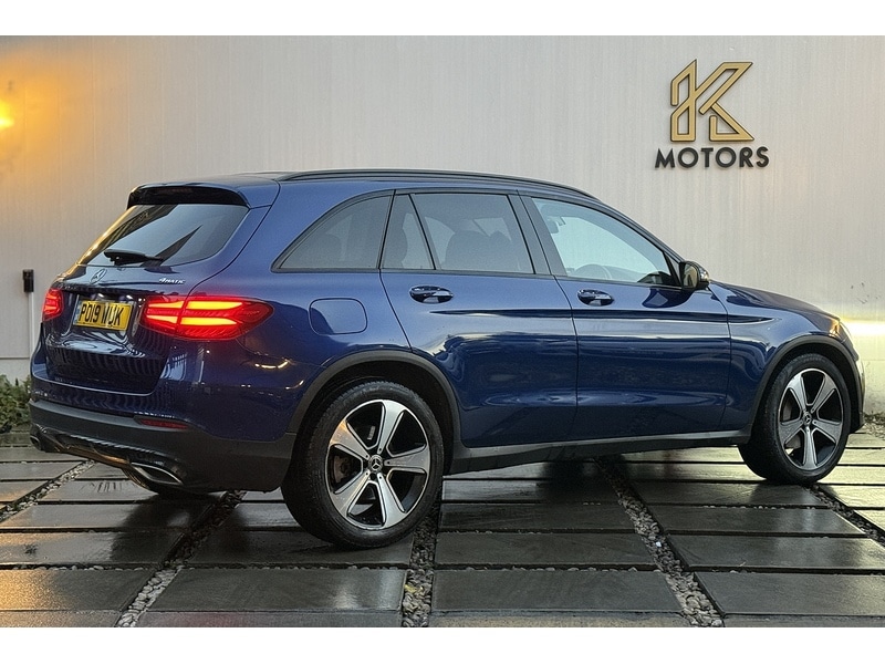 Used Mercedes-Benz GLC 2019 for sale - 76950817: Photo 32