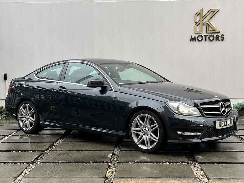Used Mercedes-Benz C Class 2013 for sale - 77053125: Photo 1