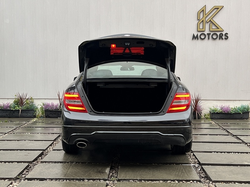 Used Mercedes-Benz C Class 2013 for sale - 77053125: Photo 11