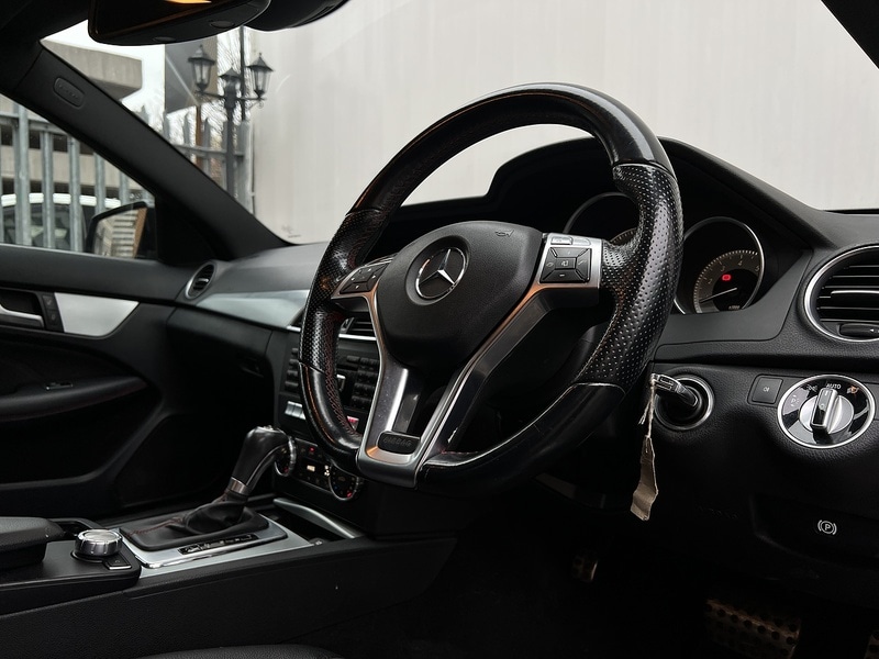 Used Mercedes-Benz C Class 2013 for sale - 77053125: Photo 4