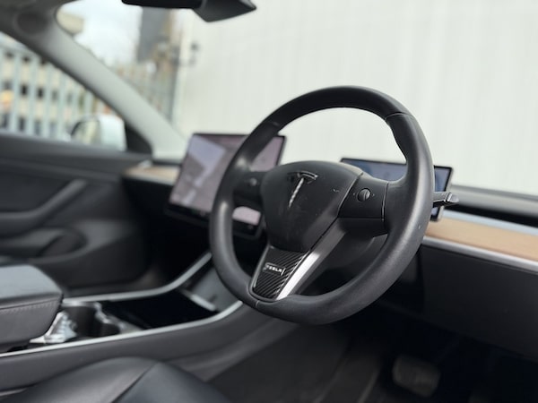 Used Tesla Model 3 2019 for sale - 76224071: Photo 17