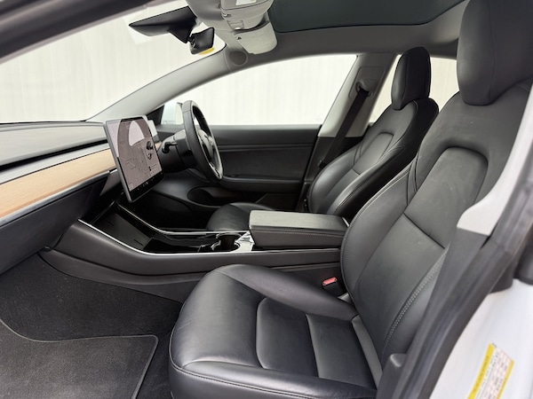 Used Tesla Model 3 2019 for sale - 76224071: Photo 35