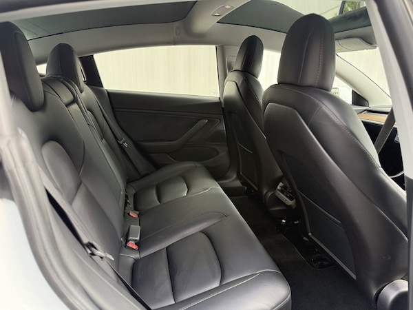 Used Tesla Model 3 2019 for sale - 76224071: Photo 7