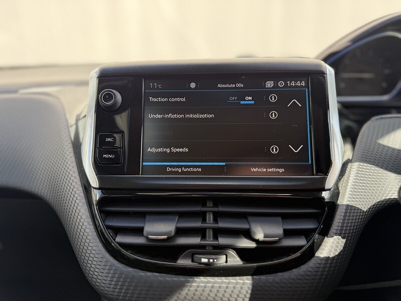 Used Peugeot 2008 2018 for sale - 77836565: Photo 25