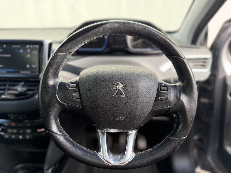 Used Peugeot 2008 2018 for sale - 77836565: Photo 31