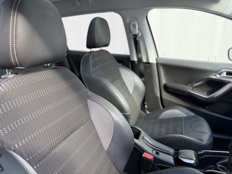 Used Peugeot 2008 2018 for sale - 77836565: Photo 8