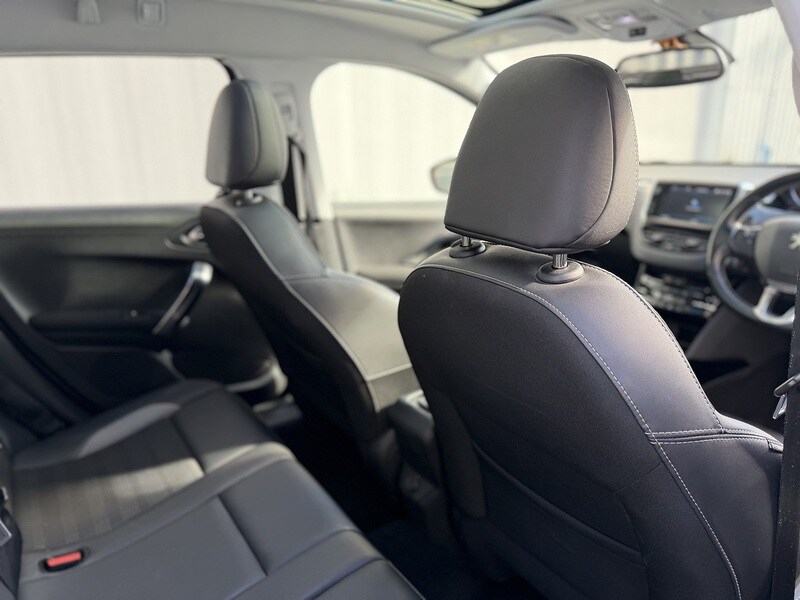 Used Peugeot 2008 2018 for sale - 77836565: Photo 9