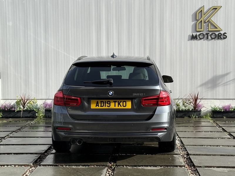 Used BMW 3 Series 2019 for sale - 76707316: Photo 12