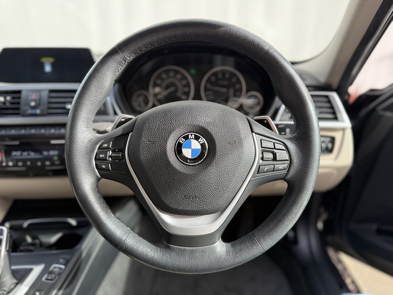 Used BMW 3 Series 2019 for sale - 76707316: Photo 19