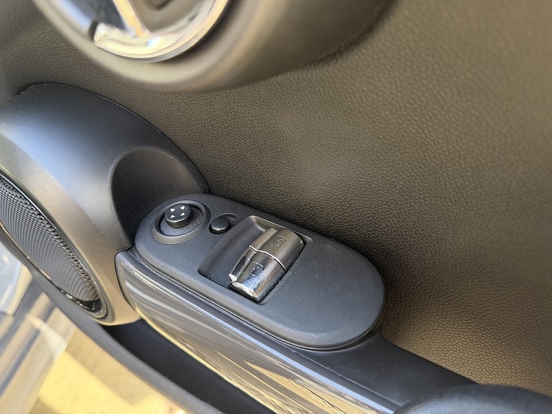 Used MINI Hatch 2017 for sale - 77668061: Photo 13