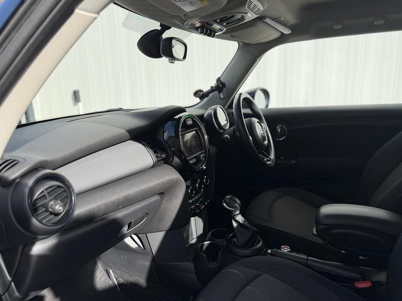 Used MINI Hatch 2017 for sale - 77668061: Photo 28