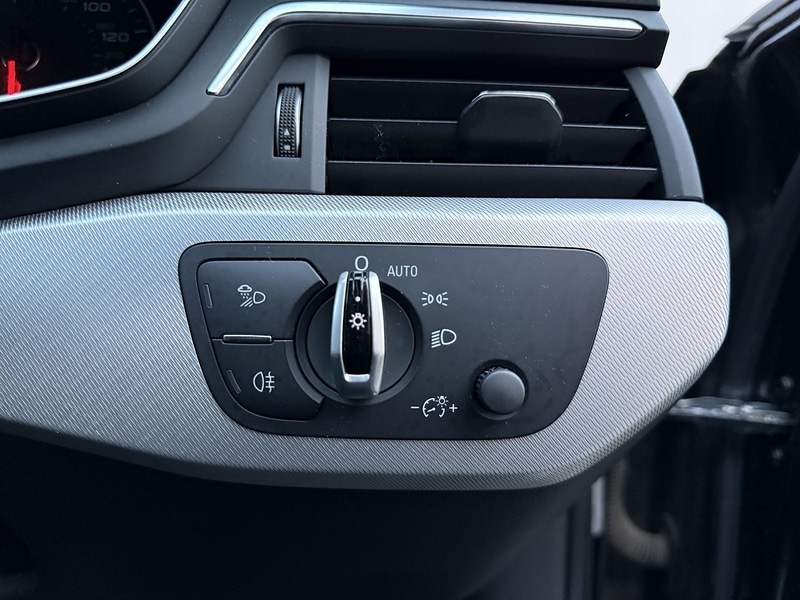 Used Audi A4 2016 for sale - 76716135: Photo 19