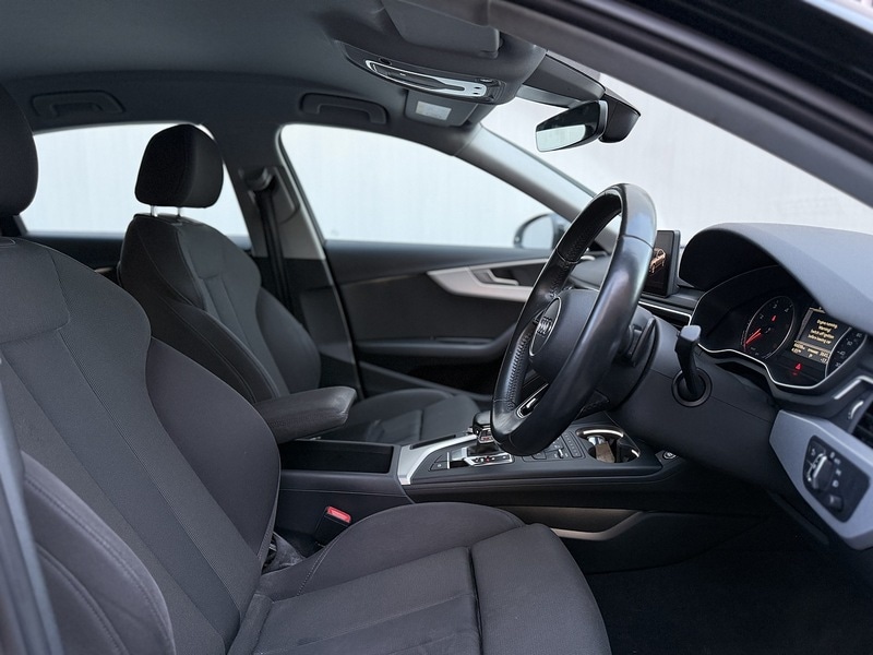 Used Audi A4 2016 for sale - 76716135: Photo 8