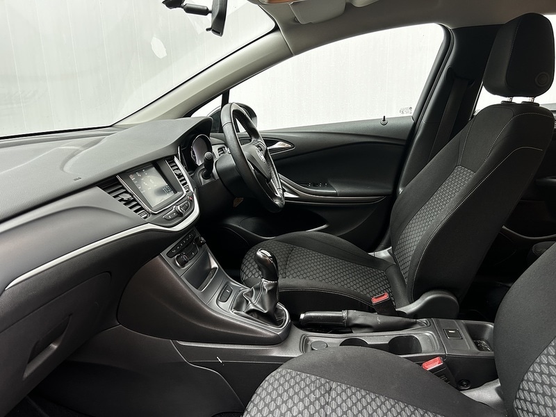 Used Vauxhall Astra 2018 for sale - 77543637: Photo 28