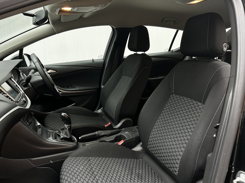 Used Vauxhall Astra 2018 for sale - 77543637: Photo 29