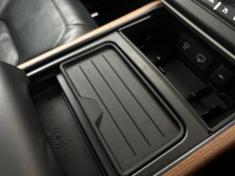 Used Land Rover Defender 2020 for sale - 77622067: Photo 26