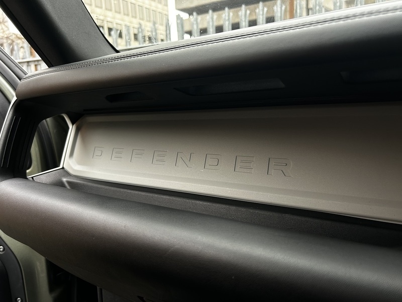 Used Land Rover Defender 2020 for sale - 77622067: Photo 33