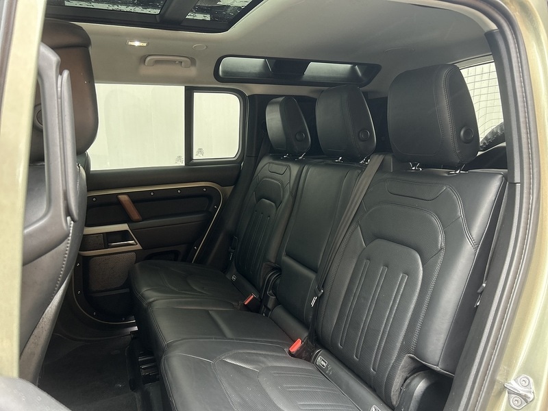 Used Land Rover Defender 2020 for sale - 77622067: Photo 34