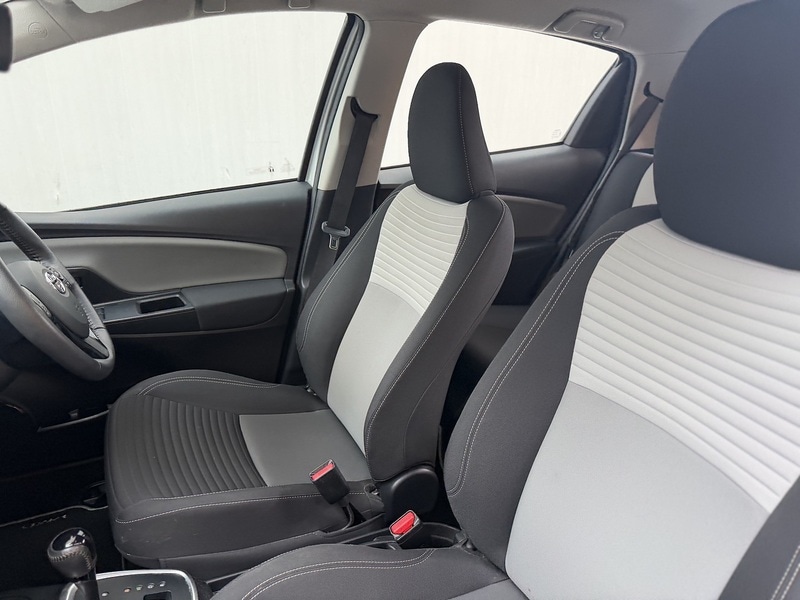 Used Toyota Yaris 2017 for sale - 78083715: Photo 33